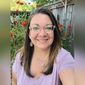 Meet your Posher, Carmon